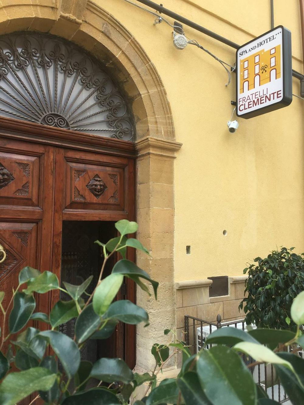 Fratelli Clemente Spa And Hotel Castelvetrano Exterior photo